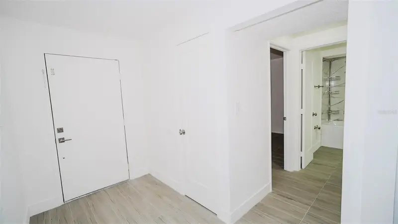 4368 S Lake Orlando Pkwy #203, FL