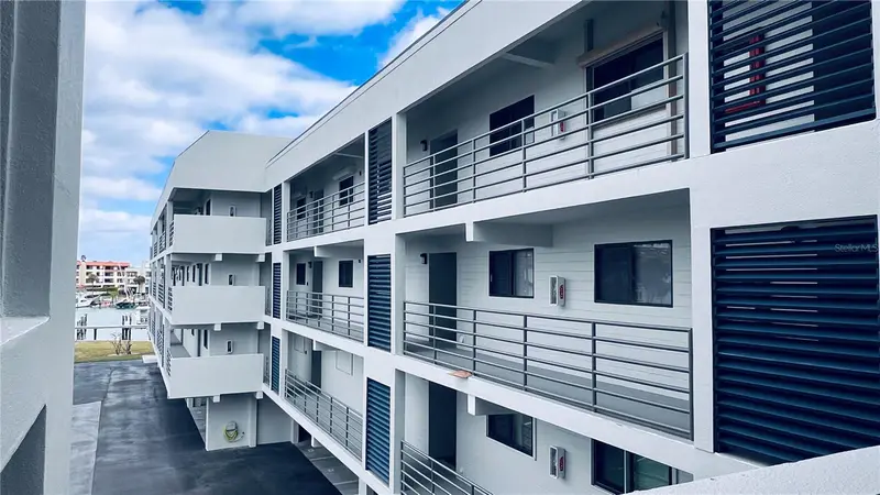 363 Pinellas Bayway S #36, FL