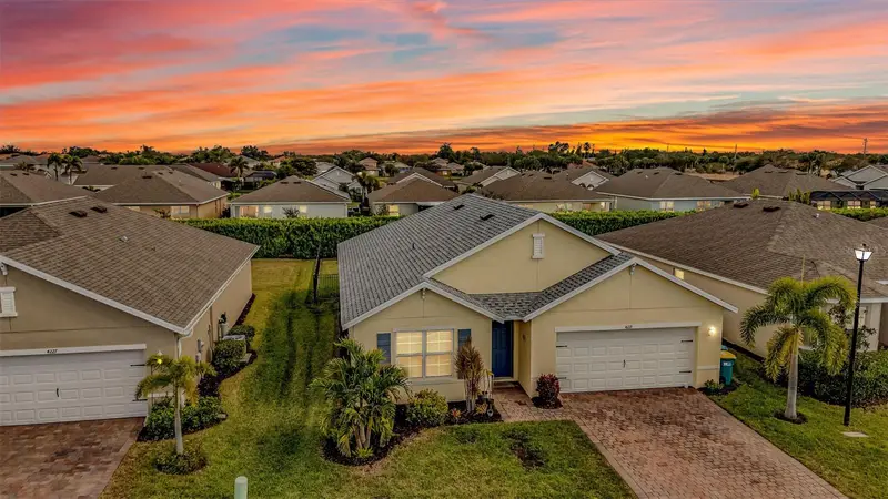 4219 Manatee Ln, FL