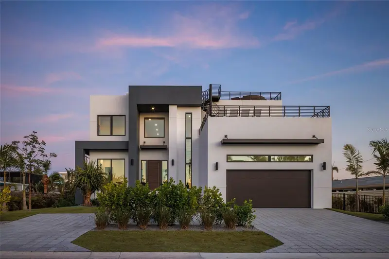 1212 Center Pl, FL