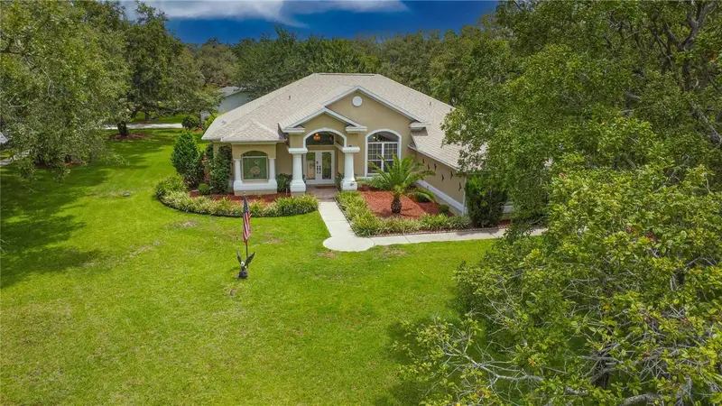 13807 Eagles Rock Ct, FL