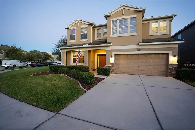10663 Pictorial Park Dr, FL
