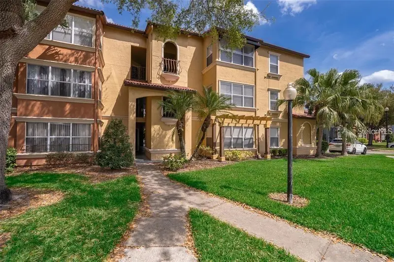 5128 Conroy Rd #13, FL