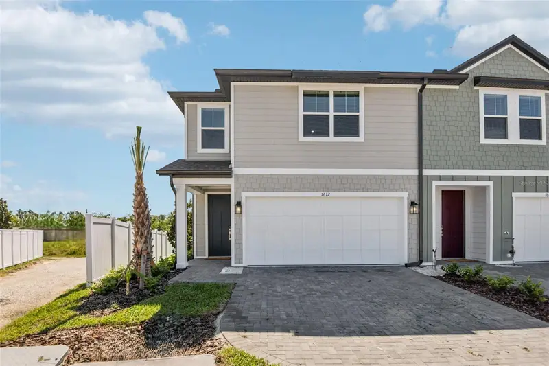 7612 Deer Valley Circle #70, FL
