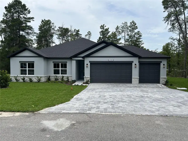 19 Lobelia Ct, FL