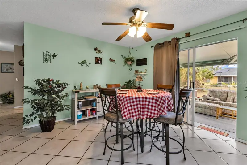 1227 Birchcrest Blvd, FL
