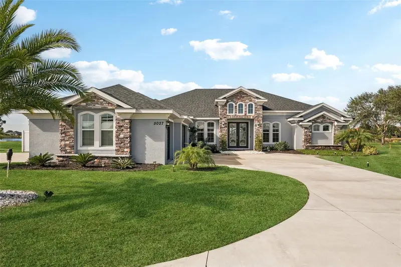 5027 Lake Toscana Dr, FL