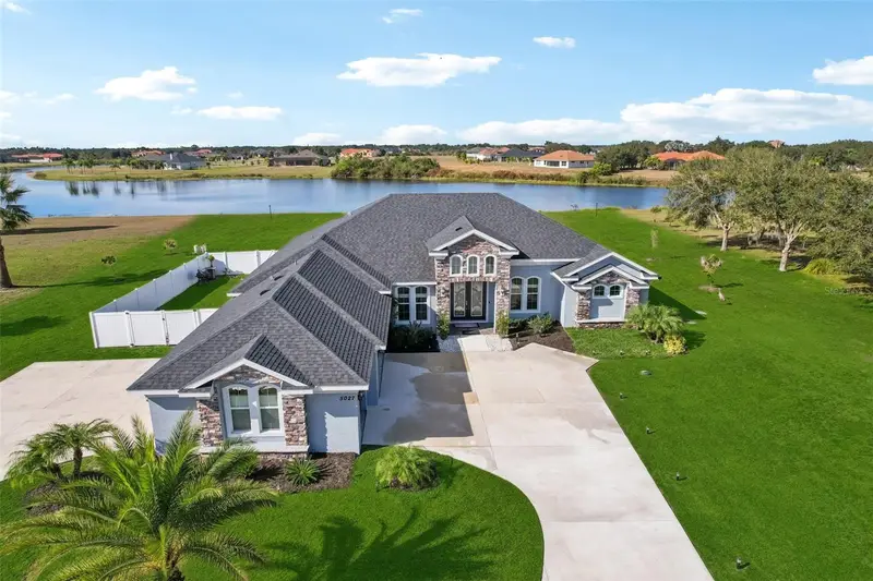 5027 Lake Toscana Dr, FL
