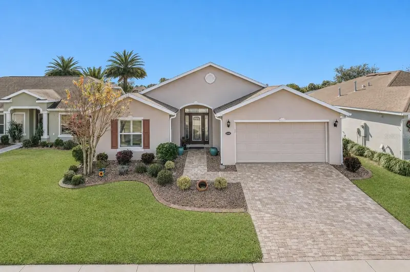 27143 Roanoke Dr, FL