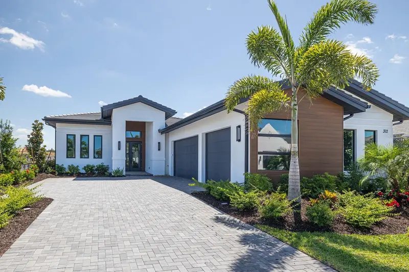 312 Blue Pearl Ct., FL
