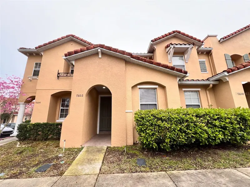 7602 Long Island Dr, FL