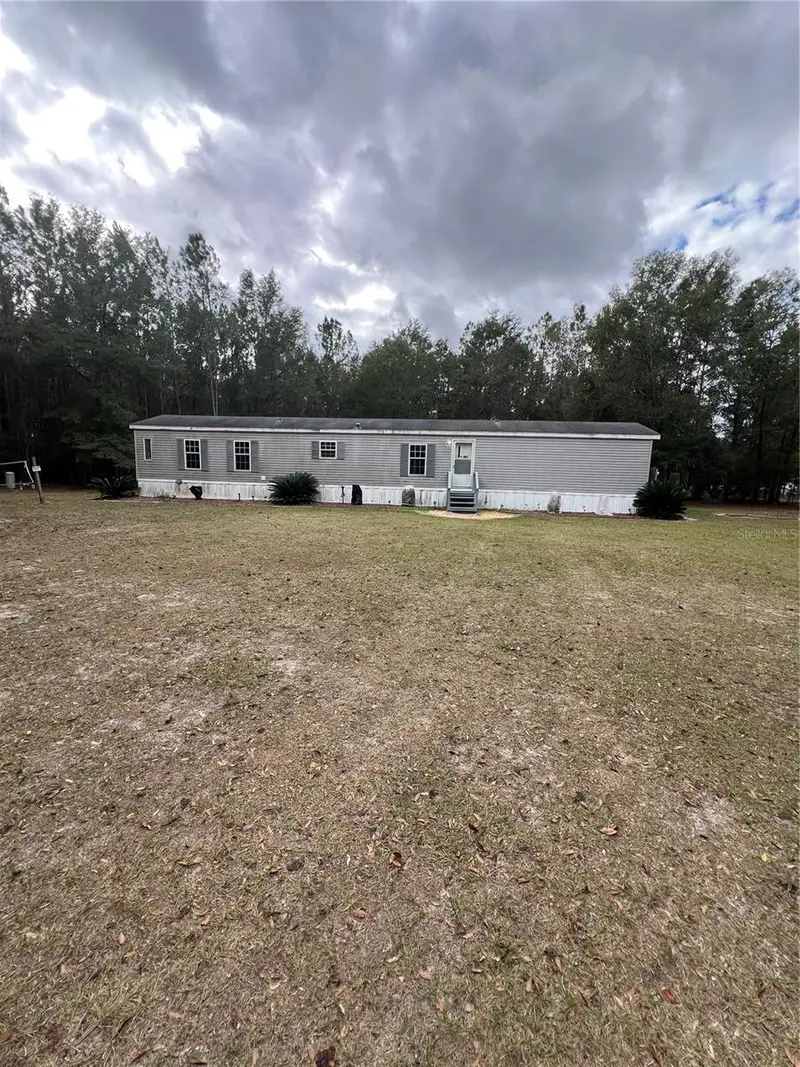 589 Sw Cumorah Hill St, FL