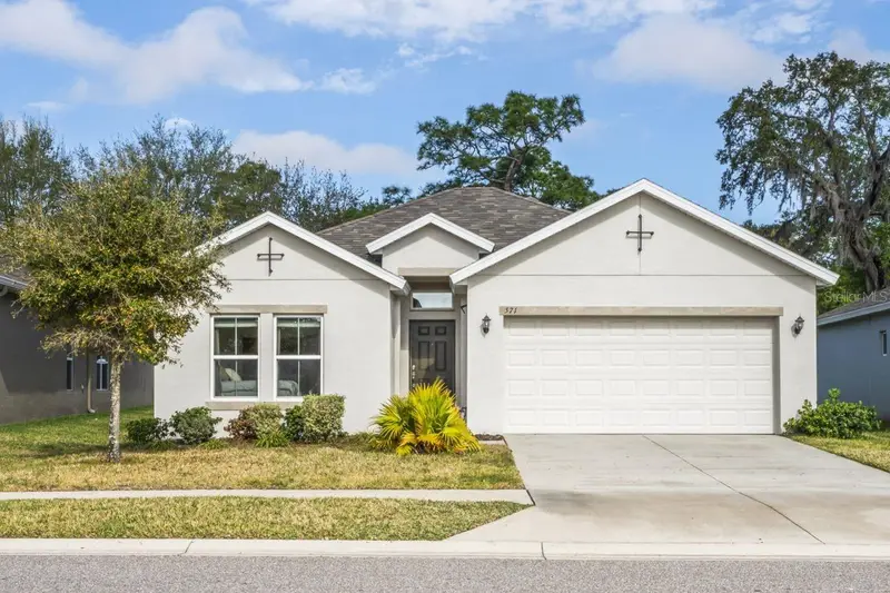 571 Old Windsor Way, FL
