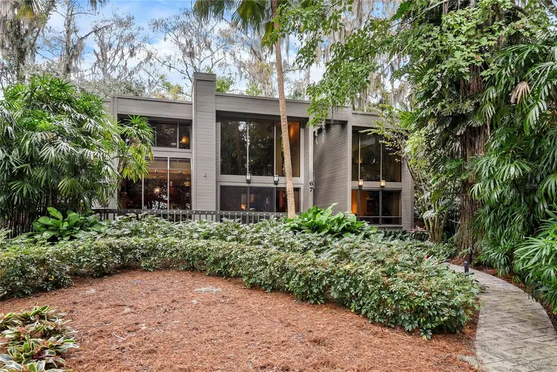 67 Cypress Ln, FL