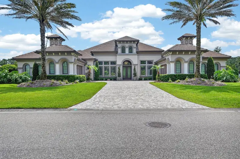 1023 Sudbury Ln, FL