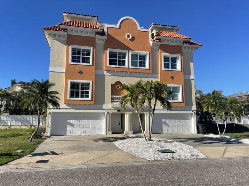 136 175th Ave E, FL