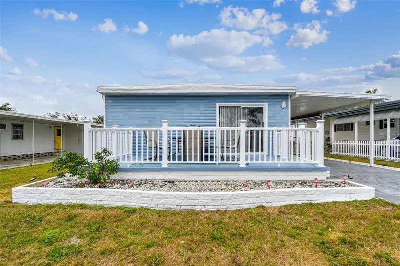12651 Seminole Blvd #2c, FL