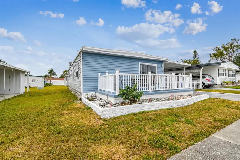 12651 Seminole Blvd #2c, FL