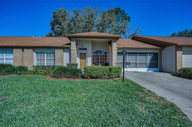 9713 Sweeping View Dr, FL