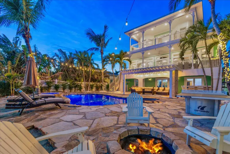 644 Boca Ciega Isle Dr, FL
