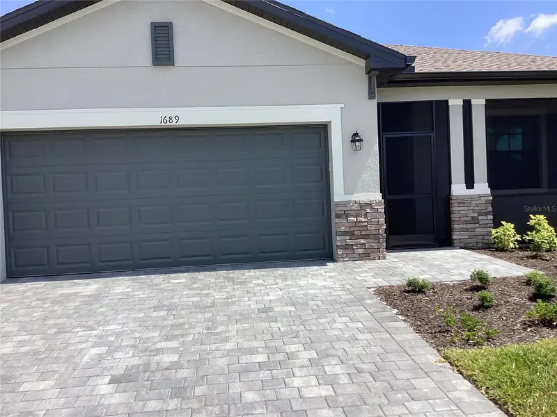 1689 Saddlewood Cir, FL