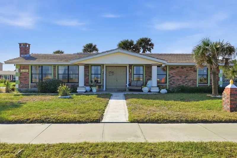 2944 Ocean Shore Blvd, FL