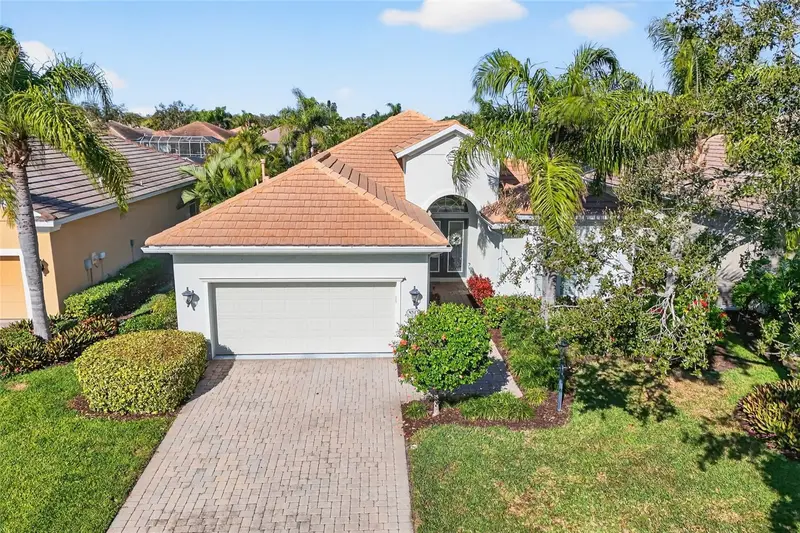 8517 17th Dr Nw, FL