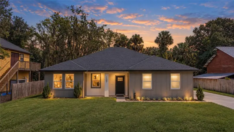 127 Hibiscus Ln, FL