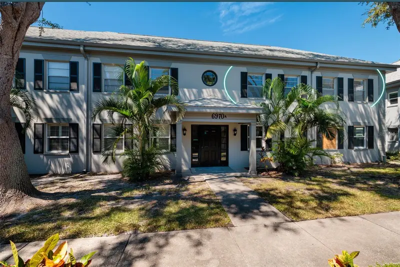 6970a Place De La Paix #2b, FL