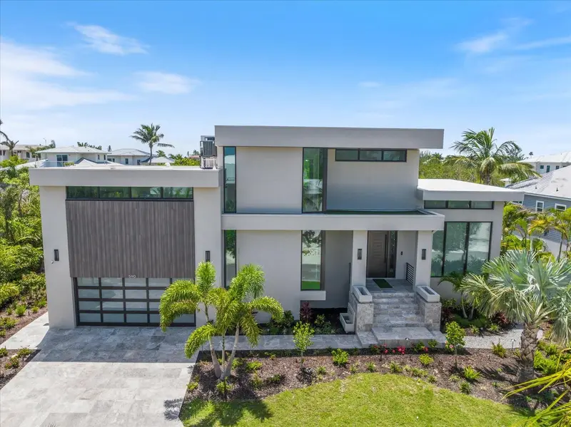 590 De Narvaez Dr, FL