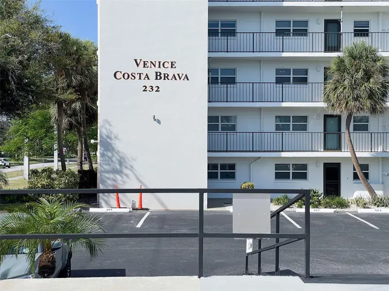232 Saint Augustine Ave #804, FL