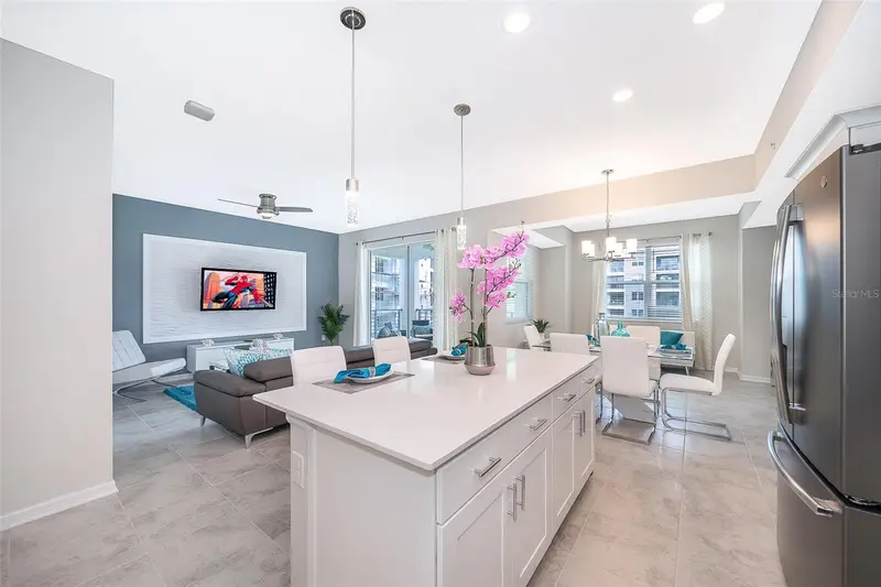 3180 Paradox Cir #202, FL