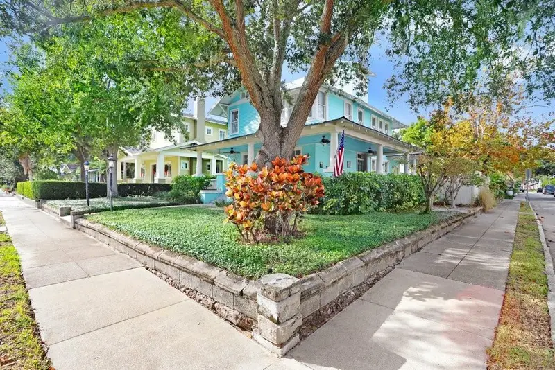 1801 W Hills Ave, FL