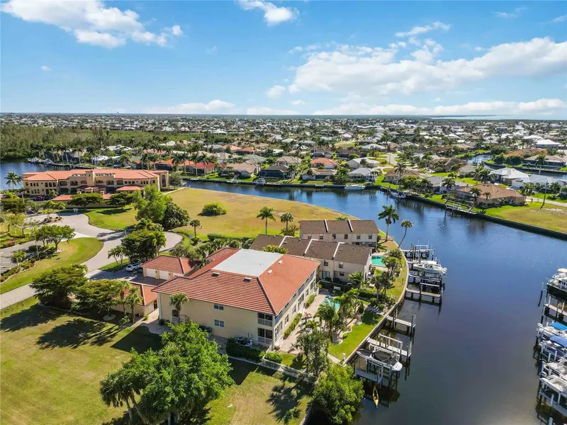 3329 Purple Martin Dr #113, FL