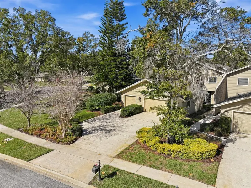 1127 Royal Troon Ct, FL
