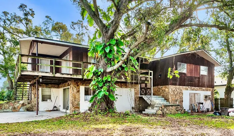 5296 66th Way N, FL