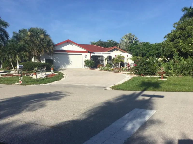 901 Don Juan Ct, FL