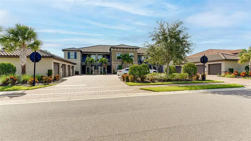 12740 Sorrento Way #102, FL