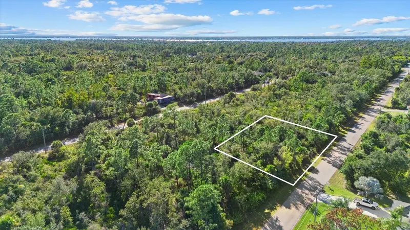 14113 Hydrangea Avenue, FL