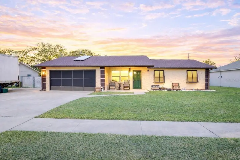 792 Bennett Rd, FL