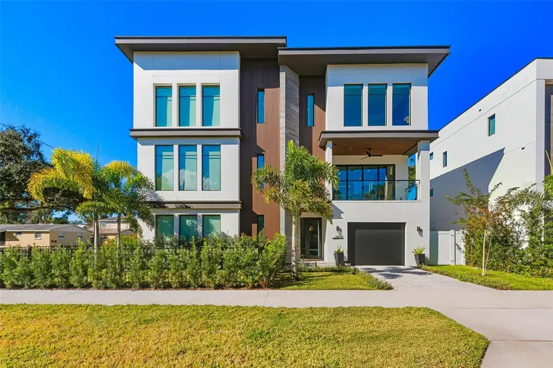 2502 N Highland Ave #2, FL