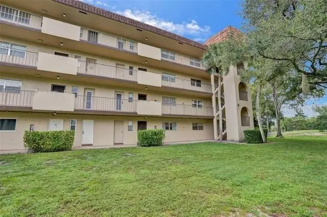 6260 S Falls Circle Dr #311, FL