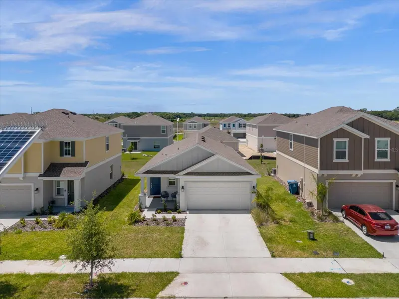 622 Bell Prairie Cir, FL