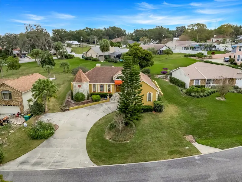 1207 Overlook Rd, FL