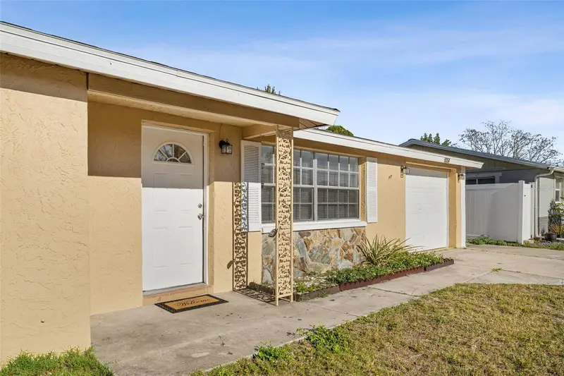 5054 School Rd, FL
