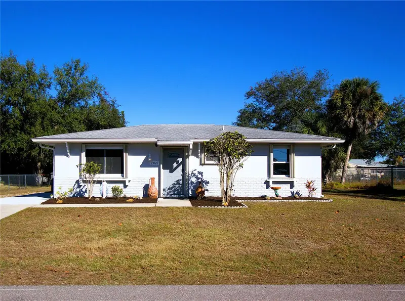 23022 Mcnulty Ave, FL