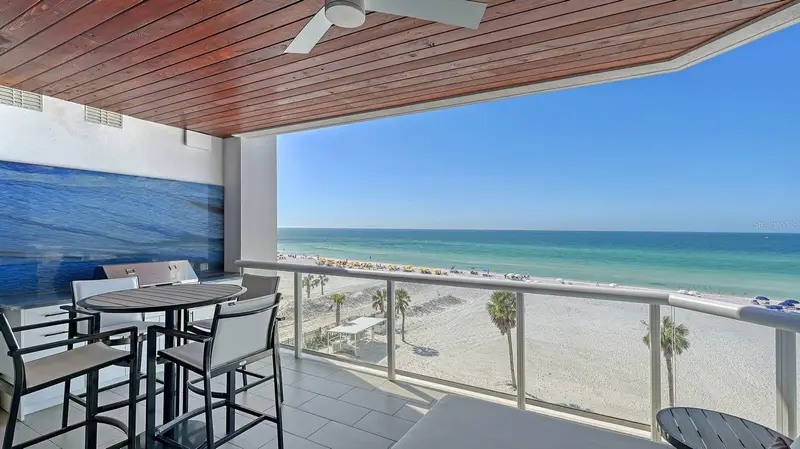 1035 Seaside Dr #503, FL