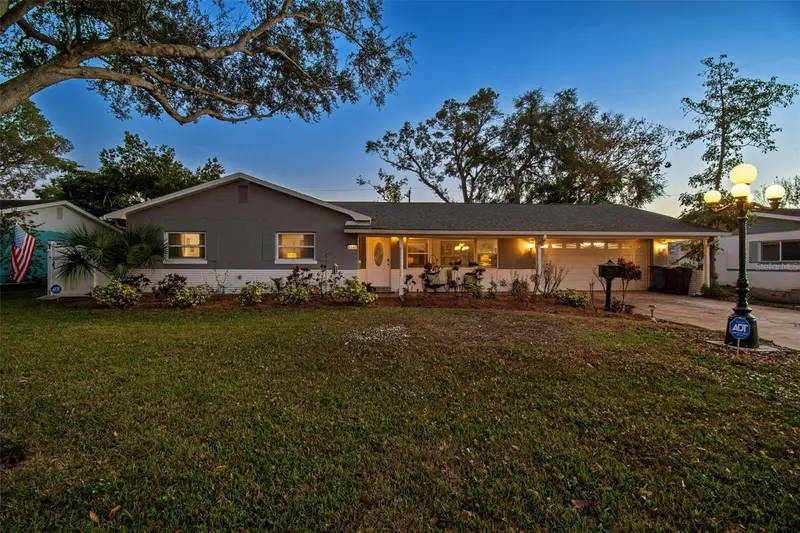 6260 23rd Ter N, FL