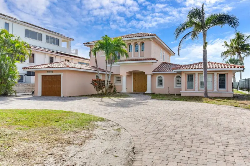 16116 Gulf Blvd, FL