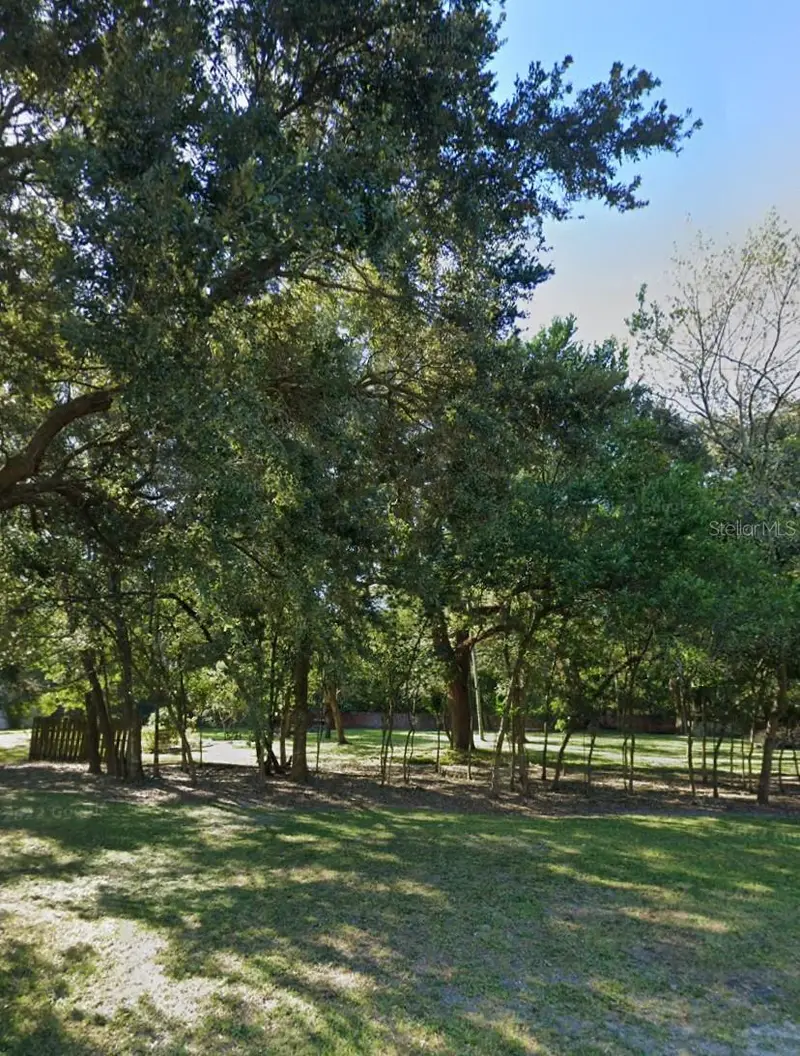 117 Watts Way #D, FL